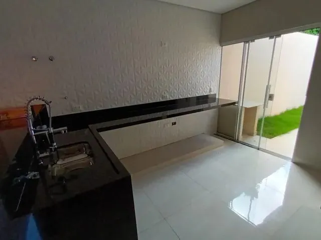 Imagem 2: Casa com Ótimo Acabamento Bairro Tiradentes