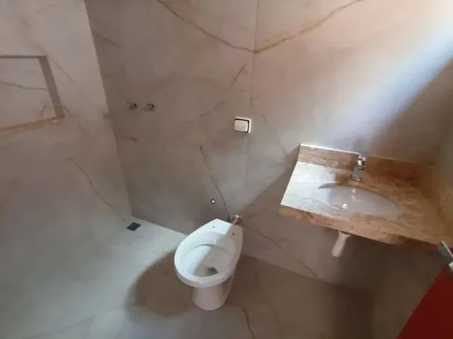 Imagem 15: Casa com Ótimo Acabamento Bairro Tiradentes