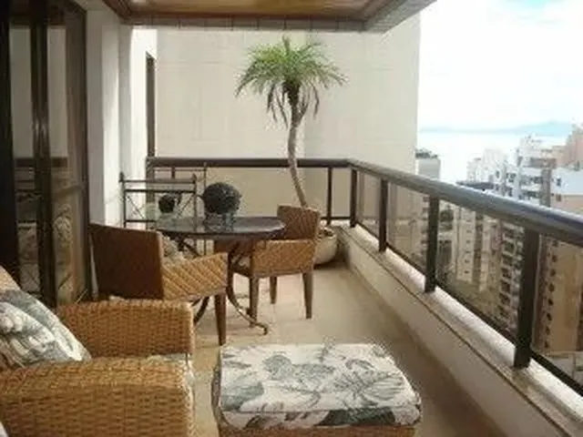 Imagem: Cobertura Residencial em Florianópolis