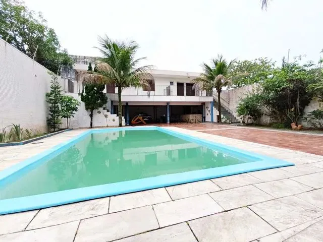 Imagem: Casa com 7 Dorms, Centro, Itanhaém - R$
