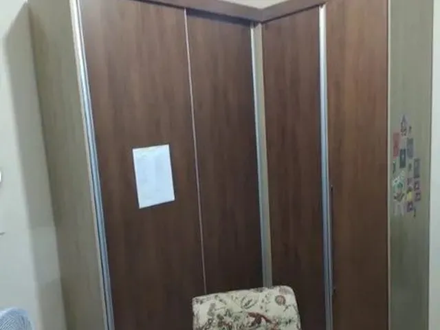 Imagem 11: Casa com Armários Planejados, com 3 Quartos, 1 Suíte com Ótima Localização