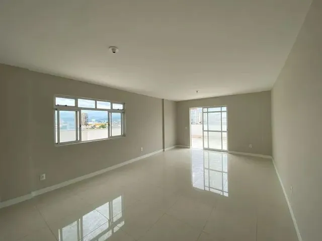 Imagem 5: Cobertura com 3 Dormitórios À Venda, 250 M² por R$ 950.000,00 - Centro - Palhoça/Sc
