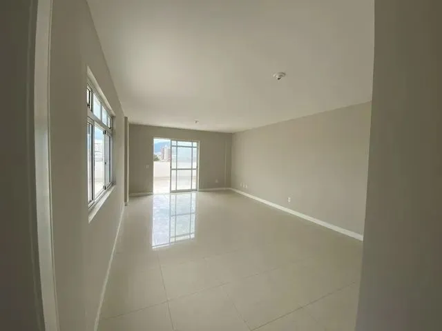 Imagem 13: Cobertura com 3 Dormitórios À Venda, 250 M² por R$ 950.000,00 - Centro - Palhoça/Sc