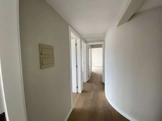 Imagem 6: Cobertura com 3 Dormitórios À Venda, 250 M² por R$ 950.000,00 - Centro - Palhoça/Sc