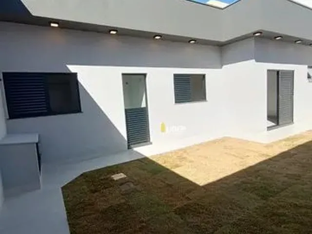 Imagem 12: Casa para Aluguel, 3 Quartos, 1 Suíte, 3 Vagas, Bosque dos Buritis - Uberlândia/Mg