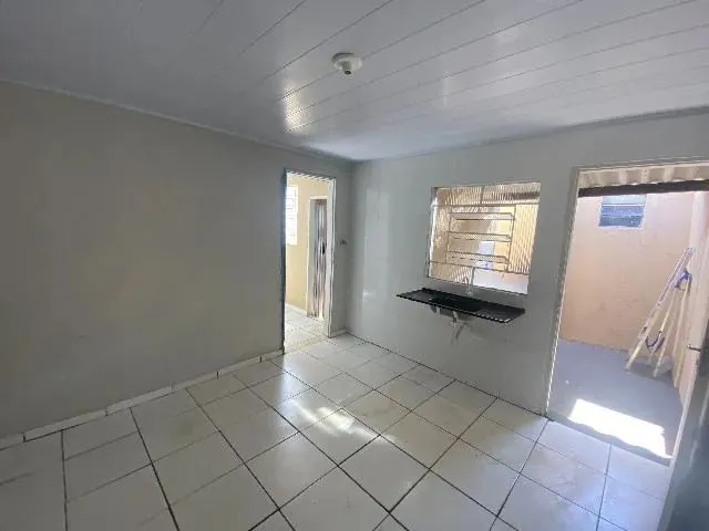 Imagem: Casa para Aluguel, 1 Quarto, 1 Vaga, Minas