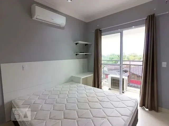 Imagem: O studio possui 1 Dormitório, 1 Banheiro, 1 Vaga na