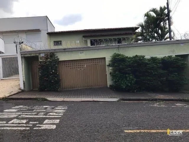 Imagem: Casa para Aluguel, 3 Quartos, 3 Suítes