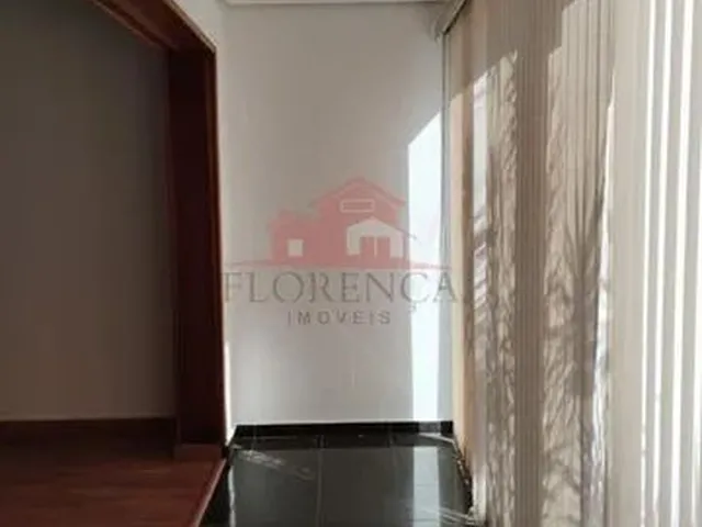 Imagem 15: Casa Comercial para Locação em Apucarana, Vila Frankó, 6 Dormitórios, 2 Banheiros, 1