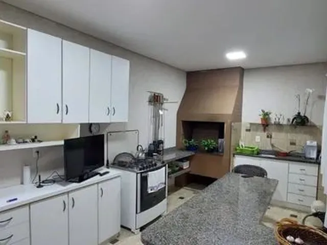 Imagem 12: Casa Residencial com 3 Quartos para Alugar por R$ 4000.00, 232.00 M2 - Centro - Ponta Gros
