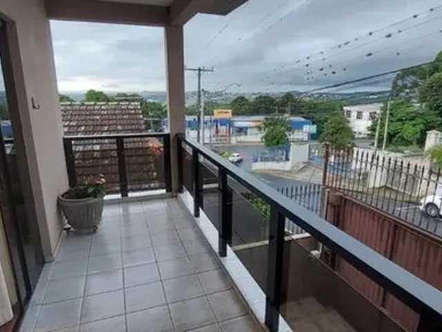 Imagem 10: Casa Residencial com 3 Quartos para Alugar por R$ 4000.00, 232.00 M2 - Centro - Ponta Gros