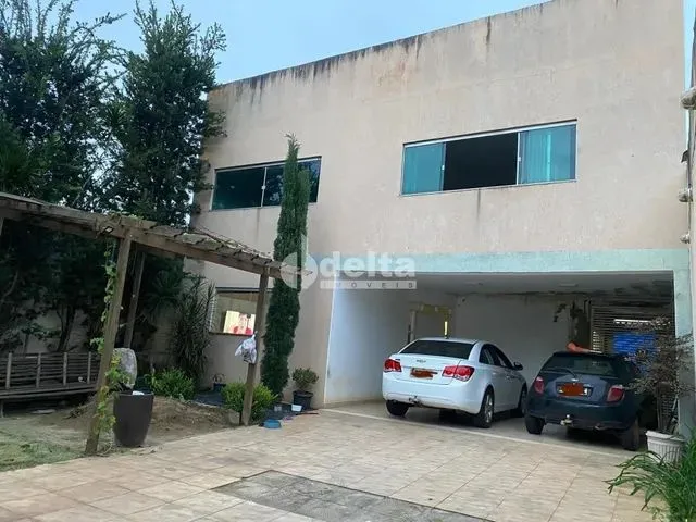 Imagem: Casa para Aluguel, 3 Quartos, 2 Vagas, Pampulha