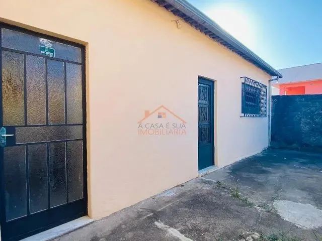 Imagem: Casa de Aproximadamente 55M² com 1 Quarto