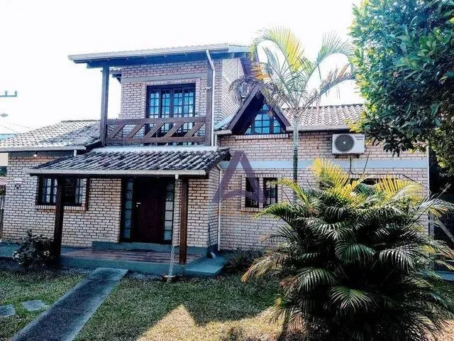 Imagem: Casa com 3 Dormitórios para Alugar, 130