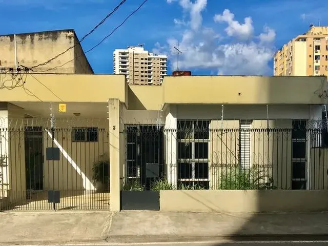Imagem: Casa na Alameda Andrei, Cremação