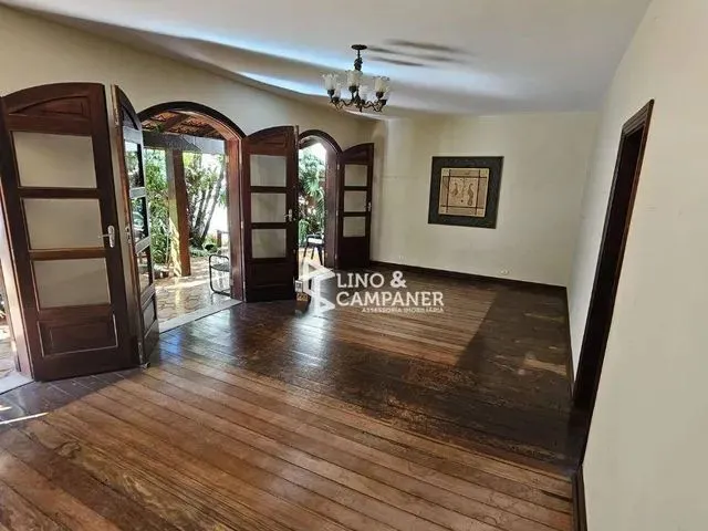 Imagem: Casa com 4 Dormitórios, 335 M² - Venda