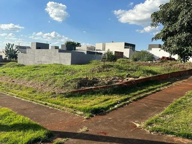 Imagem: Terreno À Venda por R$ 358000.00, 496.13