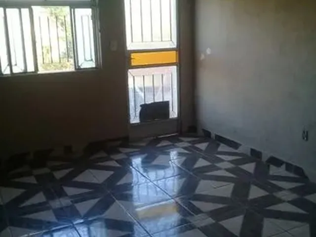 Imagem: Ibirité - Casa Padrão - Eldorado