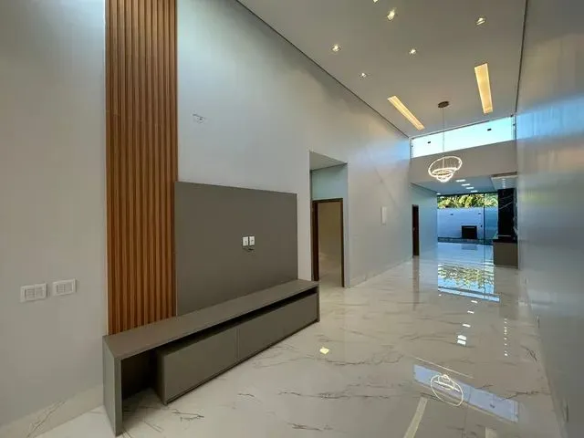 Imagem 3: Casa com e Sem Armários - Acabamento Diferenciado