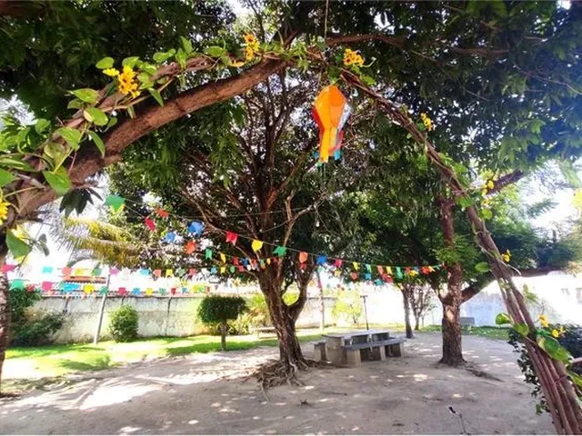 Imagem 2: Apto com 3 Dormitórios em Dix-Septo Rosado