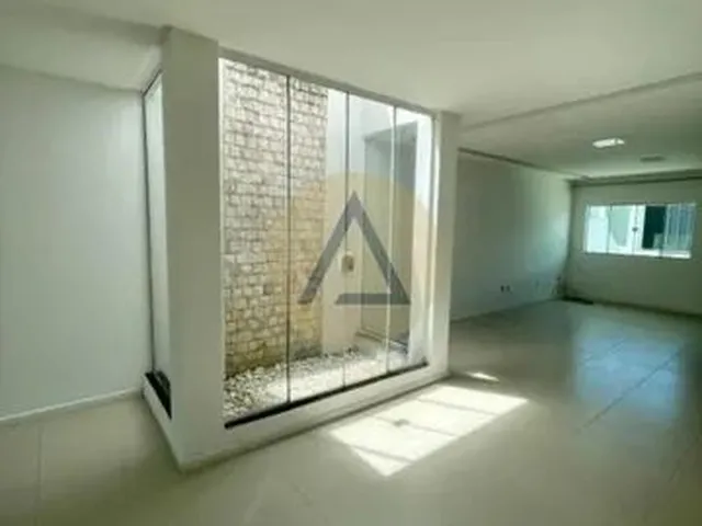 Imagem 9: Excelente Casa no Vale dos Cristais
