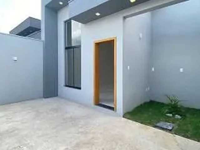 Imagem 1: Casa para Venda Tem 110 Metros Quadrados com 3 Quartos em Centro - Itajaí - Sc