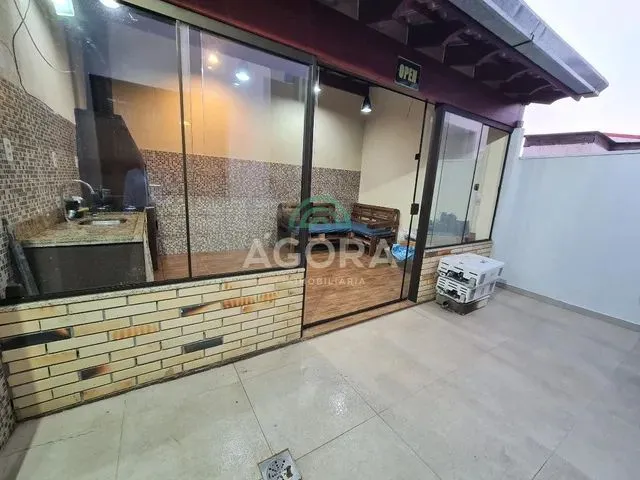 Imagem 9: Casa para Venda com 99 Metros Quadrados com 2 Quartos em Igara - Canoas - Rs