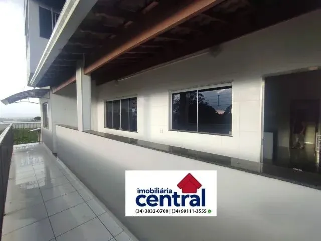 Imagem: Apto de Alto Padrão no Primeiro Andar com