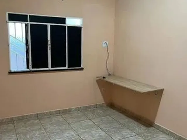 Imagem 14: Aluga-Se Casa com Piscina e 2 Suites + 1 Quarto
