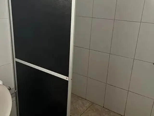 Imagem 7: Aluga-Se Casa com Piscina e 2 Suites + 1 Quarto