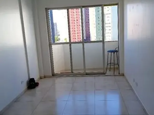 Imagem 8: Aluga-Se Quarto para Moça!
