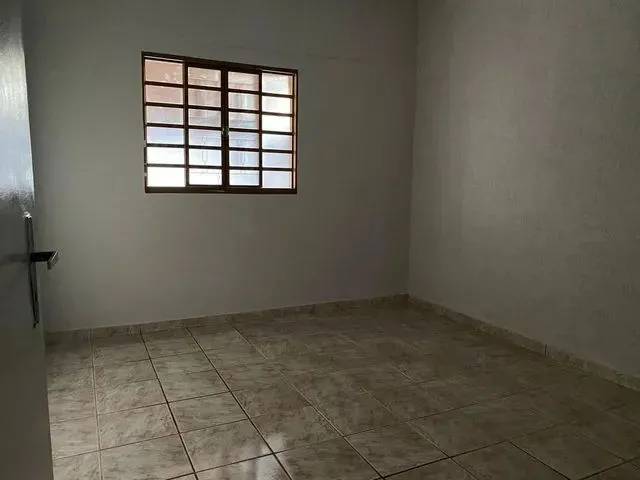 Imagem: Kitnet/Conjugado para Aluguel Possui 100