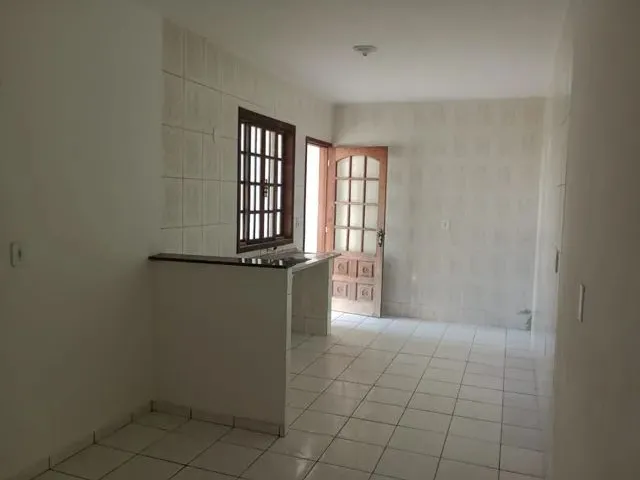 Imagem: Casa para Alugar com 2 Quartos no Boaçu