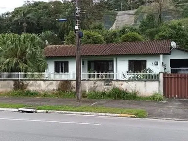 Imagem: Aluga-Se Casa no Centro de Pirabeiraba com