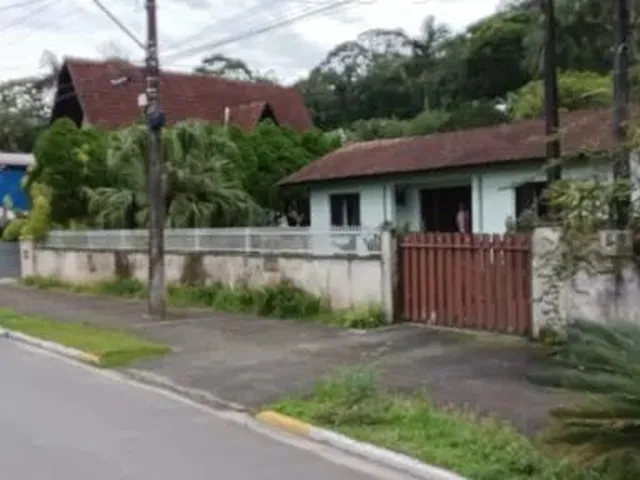 Imagem 6: Aluga-Se Casa no Centro de Pirabeiraba com 1 Suíte Mais 3 Dormitórios, Joinville, Sc