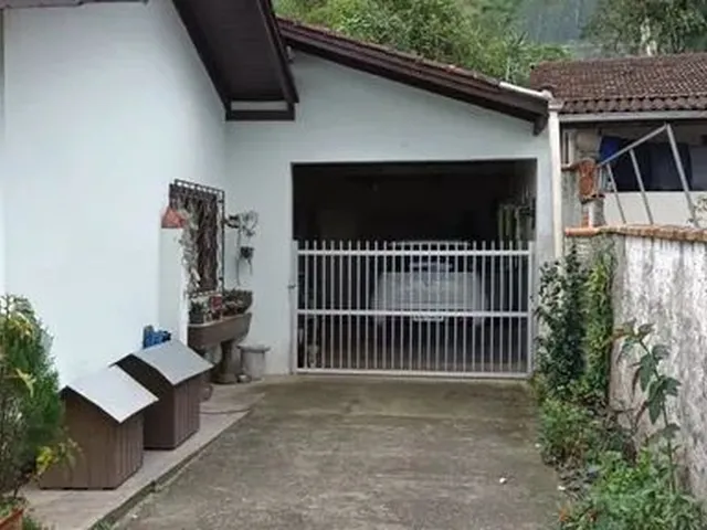 Imagem 2: Aluga-Se Casa no Centro de Pirabeiraba com 1 Suíte Mais 3 Dormitórios, Joinville, Sc