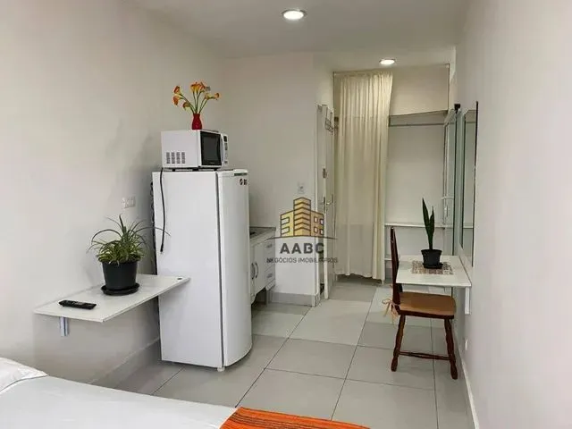 Imagem: Kitnet com 1 Dormitório para Alugar, 25