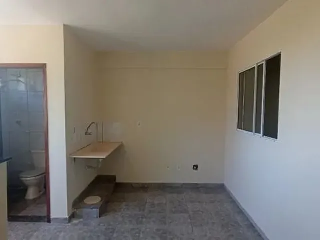 Imagem: Qse 16 - Kitinet, 30M² por R$600,00 - Taguatinga