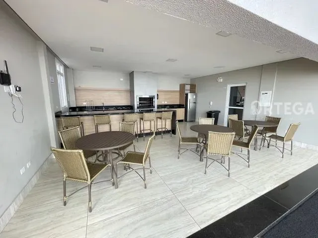 Imagem 7: Apartamento com 2 Quartos em Maringá - Pr