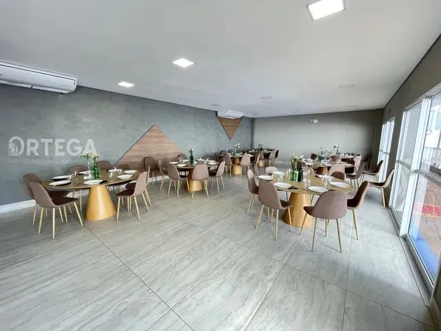 Imagem 16: Apartamento com 2 Quartos em Maringá - Pr