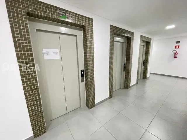 Imagem 3: Apartamento com 2 Quartos em Maringá - Pr