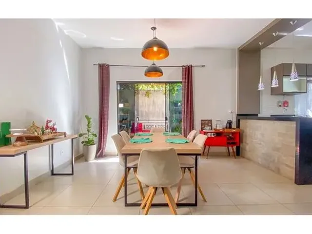 Imagem 3: Sobrado com Quatro Quartos Sendo Três Suítes
