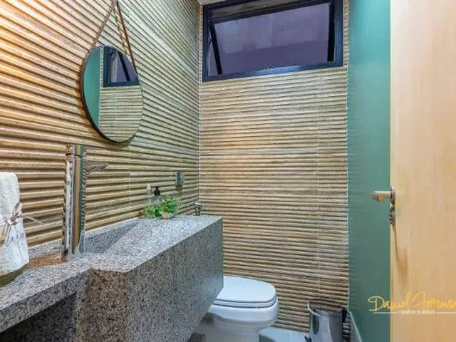 Imagem: Casa com 4 Quartos, Escriturada e Registrada