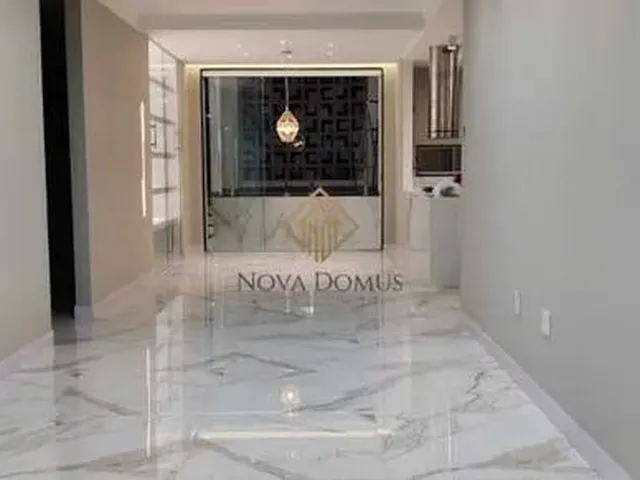 Imagem 2: Oportunidade Imperdível! Casa Alto Padrão com 4 Quartos, Sendo 3 Suítes em Vila Velha