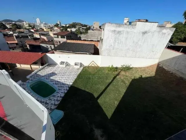 Imagem 5: Oportunidade Imperdível! Casa Alto Padrão com 4 Quartos, Sendo 3 Suítes em Vila Velha