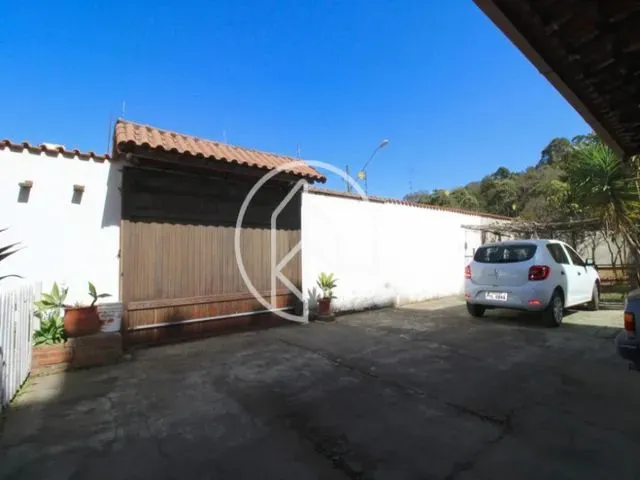 Imagem 13: Casa com 4 Suítes Quintal Amplo