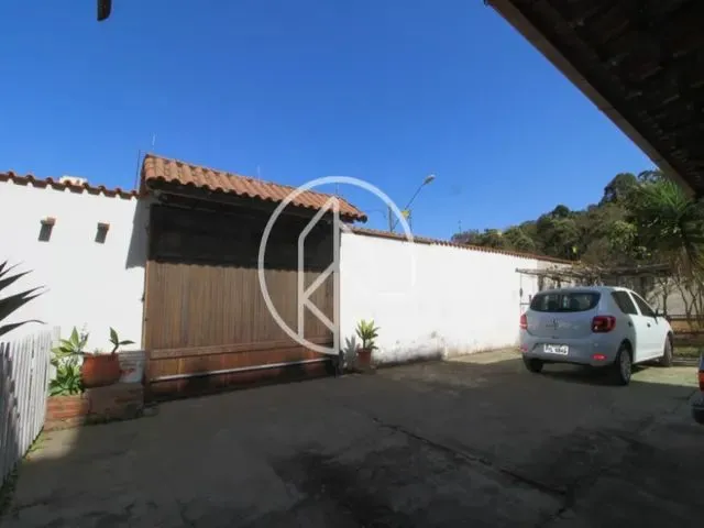 Imagem 15: Casa com 4 Suítes Quintal Amplo
