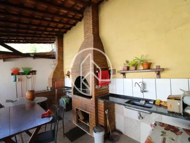 Imagem 3: Casa com 4 Suítes Quintal Amplo