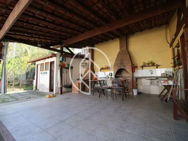 Imagem 9: Casa com 4 Suítes Quintal Amplo