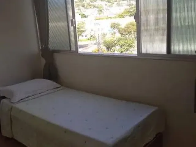 Imagem 4: Apenas Um Quarto Mobiliado. Nao e Kitnet
